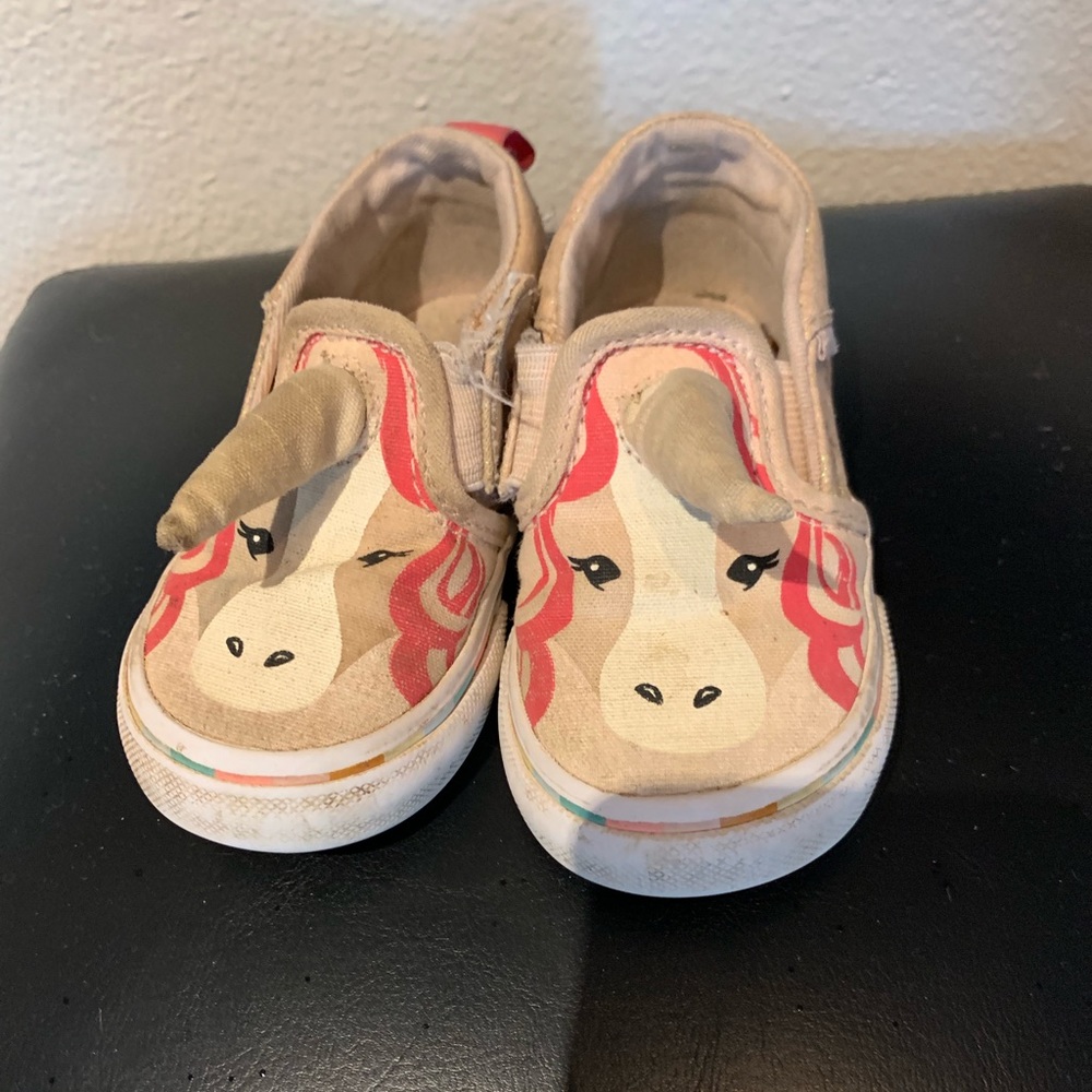 Unicorn kids vans